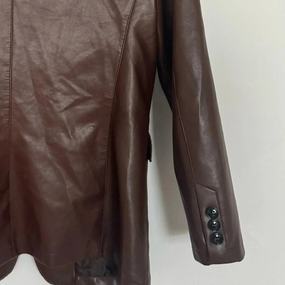 Hang hang hou Brown leather jacket - Picture 10 of 13